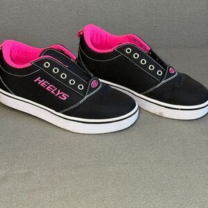 Heelys Shoes Youth 5 Women 6 Pro 20 Roller Skate Sneakers Black Pink HE100760H